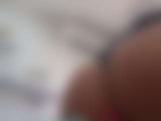 Live cam show with Tea - Solo on CamwithHer