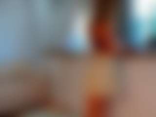 Live cam show with Tea - Blonde Hair Curvy on livesuperchat.net