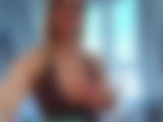 Tea's Live Sex Cam Show