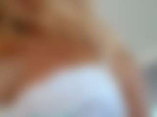 Tea's Live Sex Cam Show