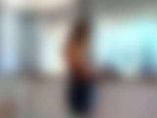 Tea's Live Sex Cam Show