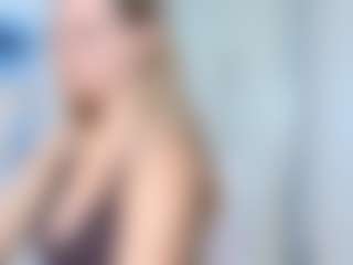 Live cam show with Tea - Grey Eyes on Camsoda