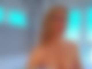 Live cam show with Tea - Public Mature on Camsoda