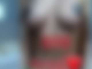 Tea MILF webcam performer live streaming