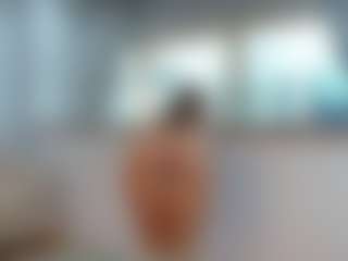 Live cam show with Tea - Old on CamClone
