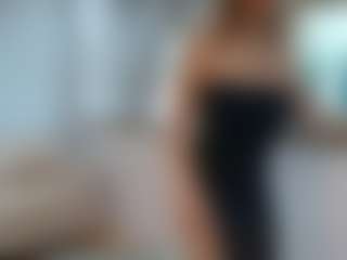 Live cam show with Tea - Blonde Hair Curvy on Camsoda