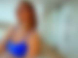 Tea MILF webcam performer live streaming