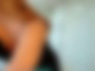 Live cam show with Tea - Public Curvy on Strip Flash - Live Sex Shows