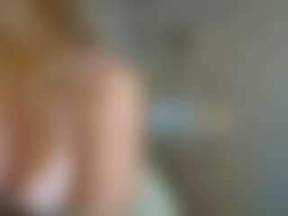 Live cam show with Tea - Oil on camtv