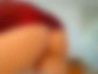 Live cam show with Tea - Shaved on CamClone