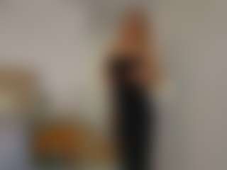 Live cam show with Tea - Solo on Mixed Magazine Live