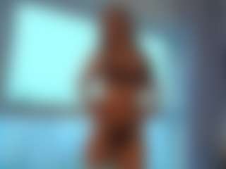 Live cam show with Tea - Blonde Hair Middle Aged on Camsoda Late Night