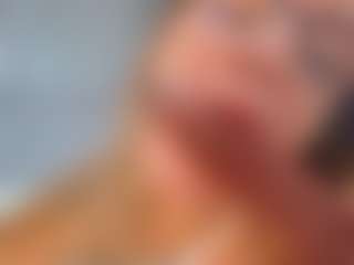 Tea's Live Sex Cam Show