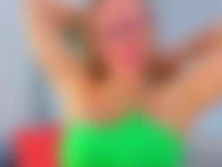 Live cam show with Tea - Bedroom Mature on SpunkLive