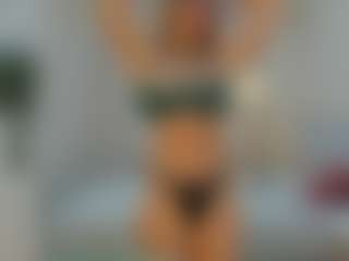 Live cam show with Tea - Blowjob Mature on milfzrlive.com