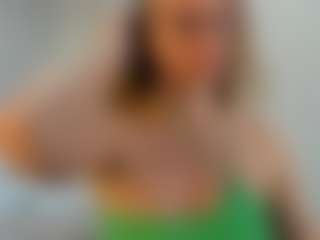 Live cam show with Tea - Public on SpunkLive