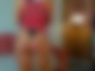 Live cam show with Tea - Fuck on Camsoda