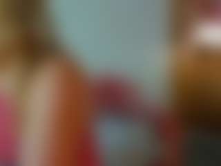 Live cam show with Tea - Old on Dare Cams