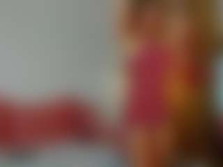 Live cam show with Tea - Shaved on Camsoda