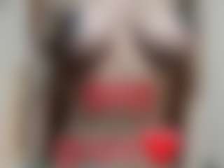 Tea MILF webcam performer live streaming