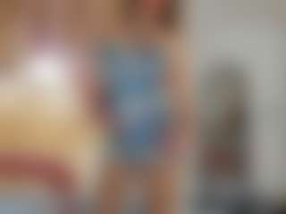 Live cam show with Tea - Fuck on dropp.cam