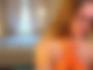 Live cam show with Tea - Cowgirl on CamwithHer