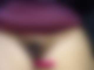 Live cam show with Pandora-Sweet - Petite on Instabang