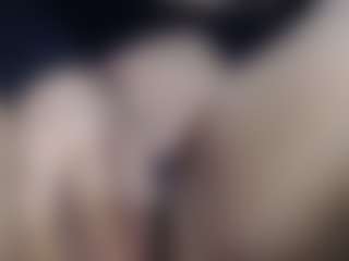 Live cam show with Pandora-Sweet - Living Room on CamSextacy