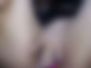 Live cam show with Pandora-Sweet - Ass Bouncing on Camsoda