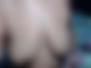 Live cam show with Samy-mature - Mature Middle Aged on Streamer API