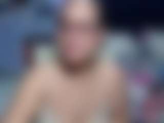 Samy-mature MILF webcam performer live streaming