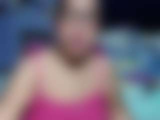 Live cam show with Samy-mature - Striptease MILF on sexylive.show