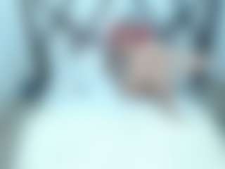 Live cam show with ChloexBigAass - Blonde Hair Middle Aged on sexytreat.net