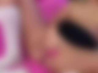 Live cam show with Brittany - Brown Hair on Camiplay Live