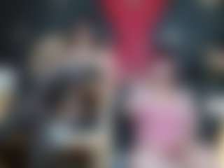 Live cam show with Jolie-colette - Red Hair on luckytryst.com