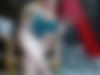 Live cam show with Jolie-colette - Public Red Hair on Camiplay Live
