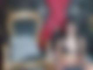 Live cam show with Jolie-colette - Shaved Pussy on Camversity