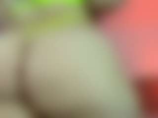 Live cam show with melonsboobss - Mouth on live18s.com