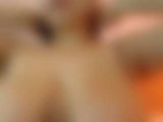 Live cam show with melonsboobss - Curvy on Dare Cams