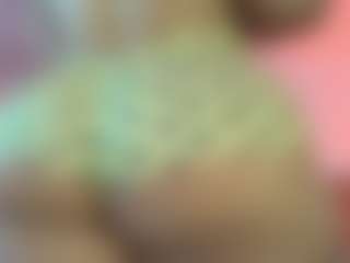 Live cam show with melonsboobss - Tiny on Dare Cams