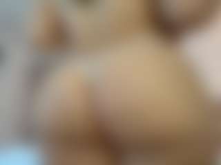 Live cam show with melonsboobss - Dirty on CamwithHer