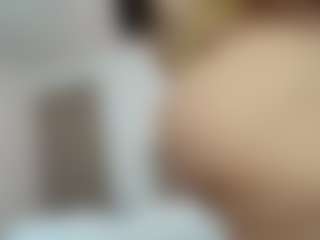 Live cam show with melonsboobss - Car on StripNow