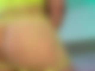Live cam show with melonsboobss - Spy Curvy on CamClone