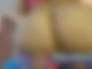 Live cam show with melonsboobss - Blowjob on Hubzter Live