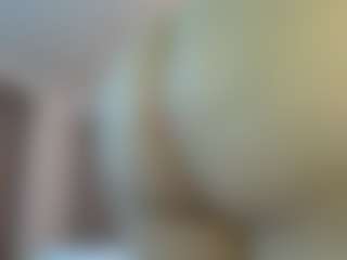 Live cam show with melonsboobss - Striptease on hrnylive.com