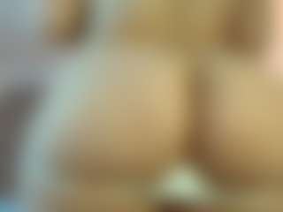 Live cam show with melonsboobss - Dirty on Camsoda