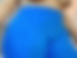 Live cam show with melonsboobss - Riding on Camsoda