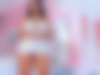 Live cam show with saridethot - Ebony on SquirtSoMuch
