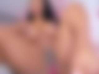Live cam show with saridethot - Athletic Ebony on dropp.cam