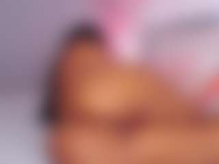 Live cam show with saridethot - Shaved Pussy MILF on camtv